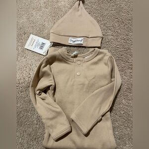 Snuggle Hunny Organic Growsuit onesie